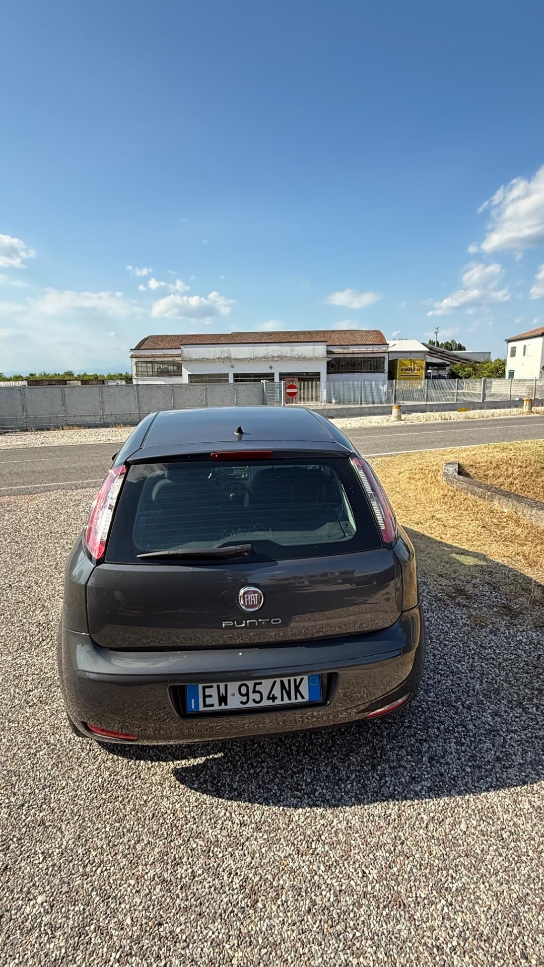 Fiat Punto 1.3 MJT II 75 CV 3 porte Lounge