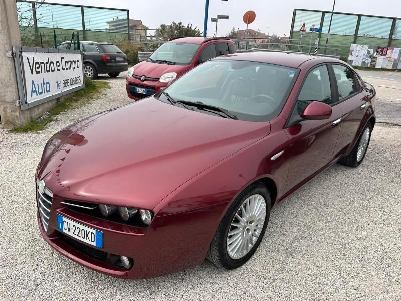 Alfa Romeo 159 Berlina 159 1.9 jtdm 16v Distinctive 150cv