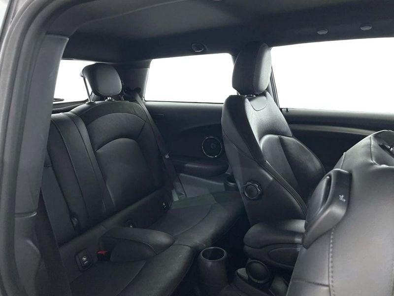 MINI Mini Cooper SD Hype automatica