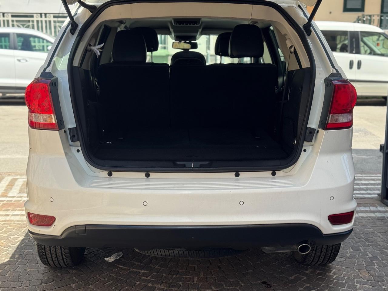 Fiat Freemont 2.0 Multijet 140 CV Lounge 7 POSTI