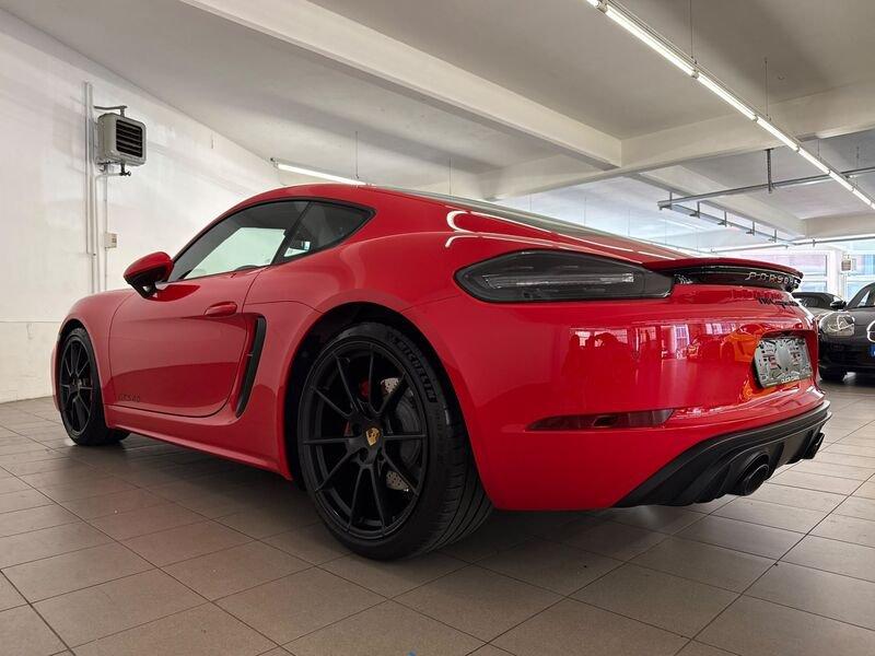 Porsche 718 718 Cayman 4.0 GTS pdk
