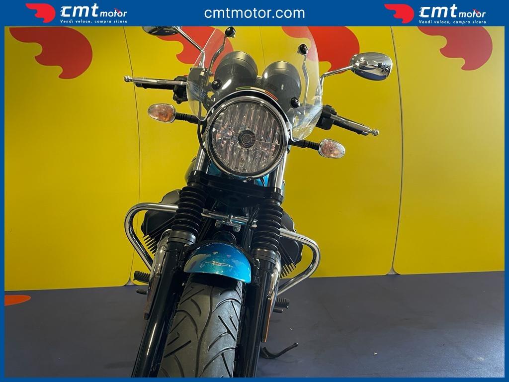 Moto Guzzi V7 - 2017