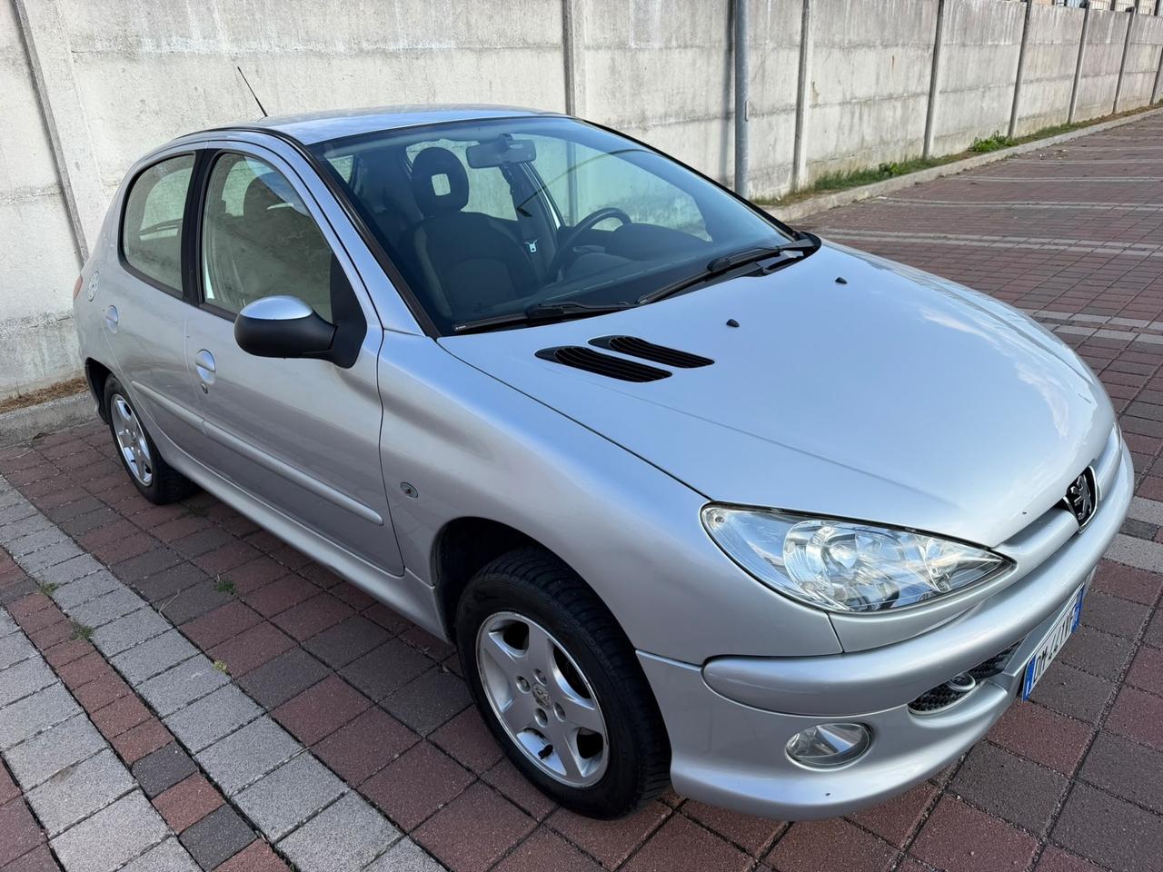 Peugeot 206 1.4 5p. Enfant Terrible