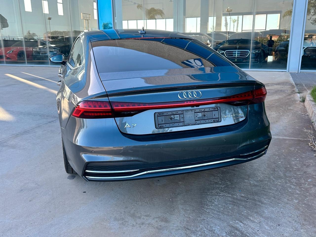 Audi A7 e tfsi 50 Sline offerta T-Stock prezzo imperdibile