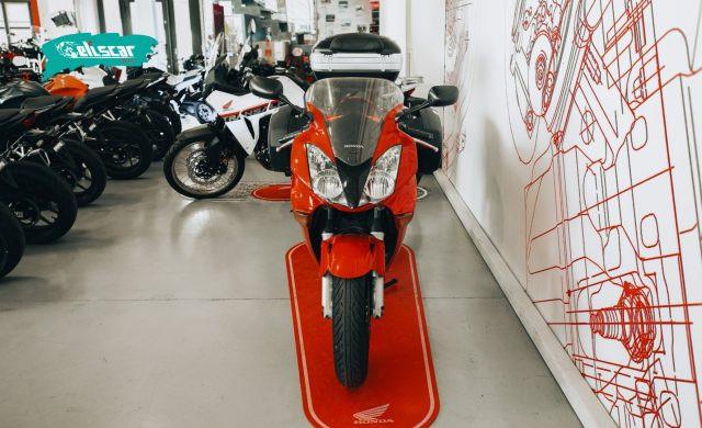 HONDA VFR 800 V4 VTEC