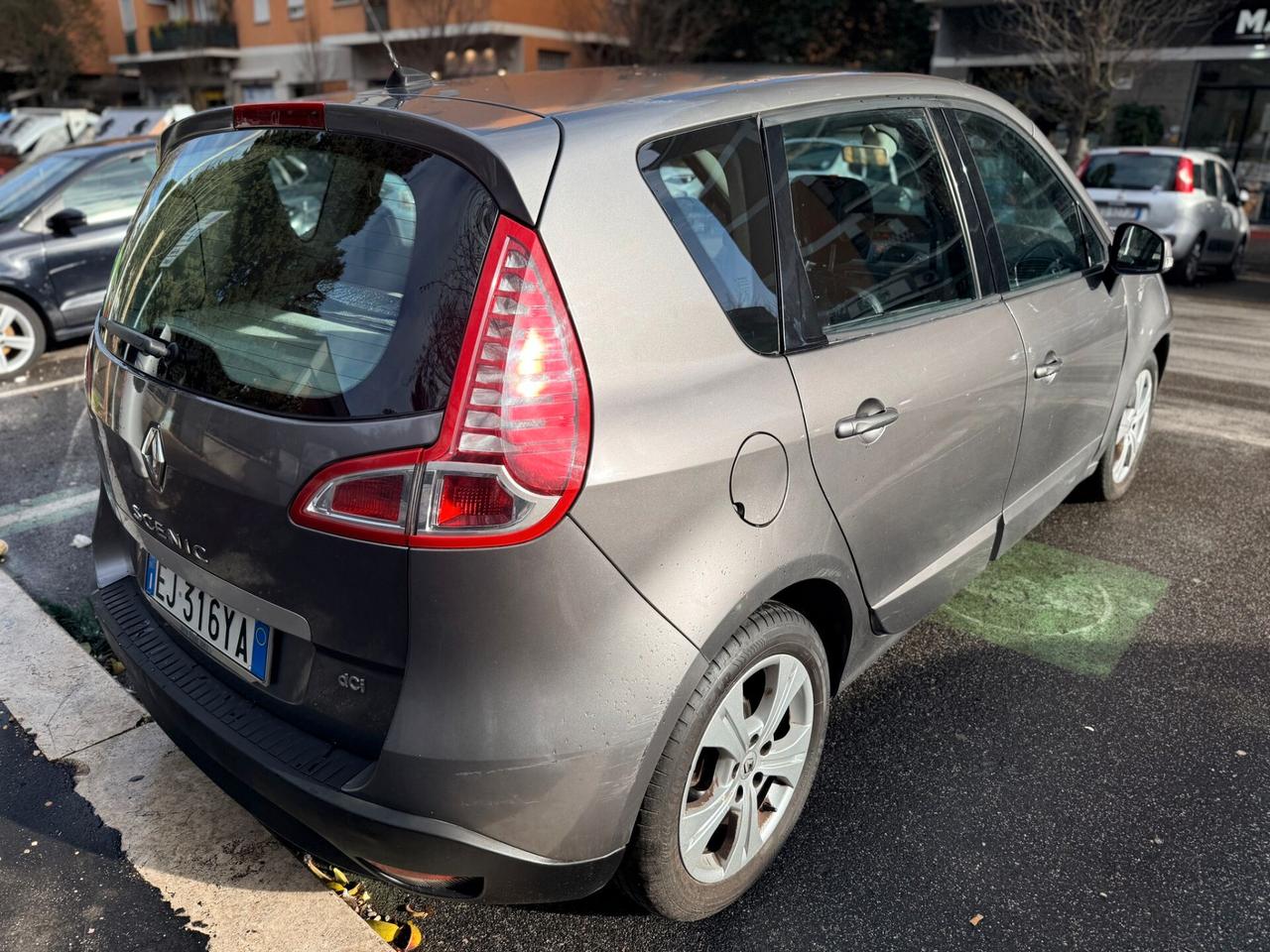 Renault Scenic Scénic 1.5 dCi EURO5