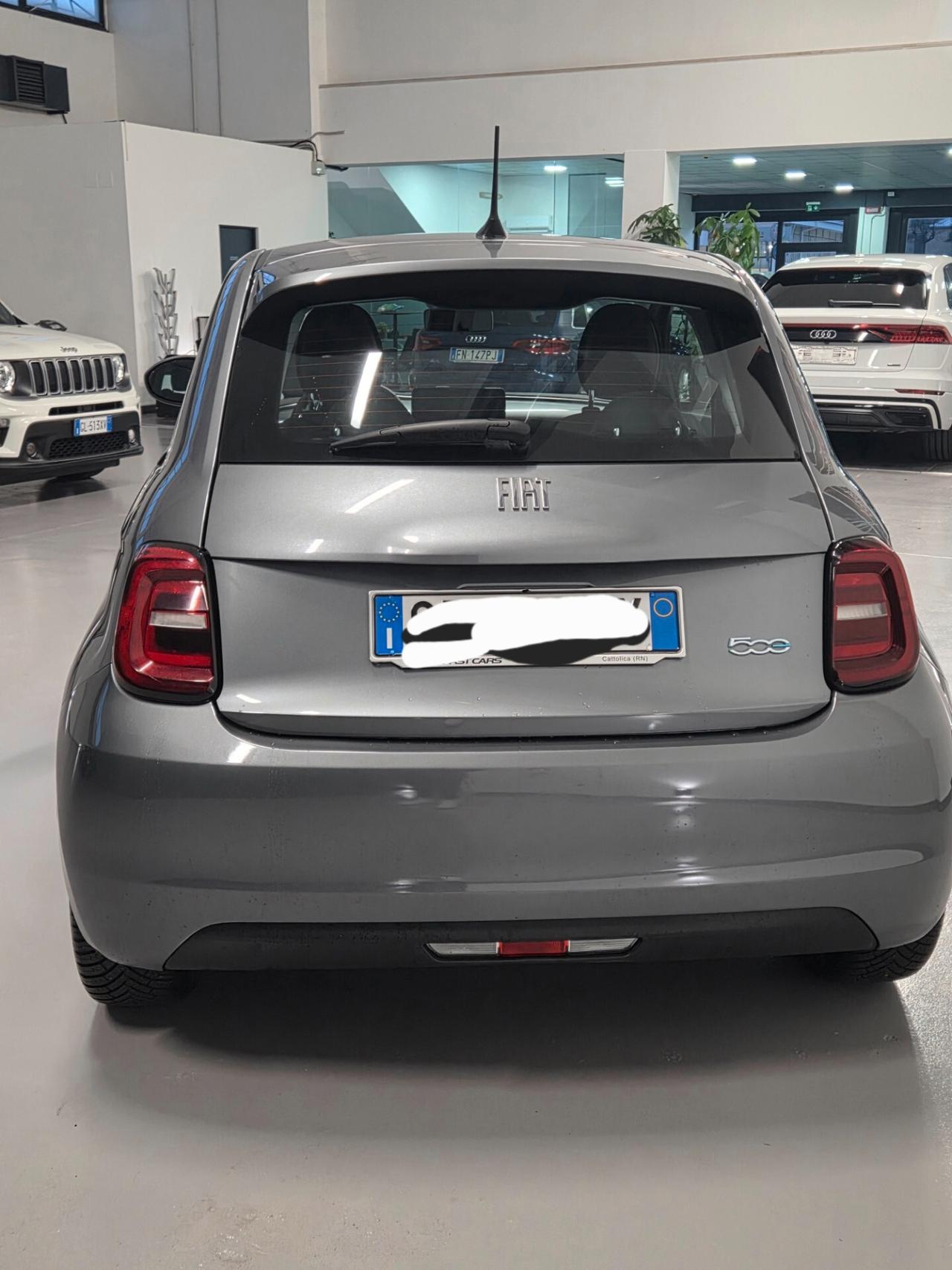Fiat 500 500e Berlina 42 kWh icon