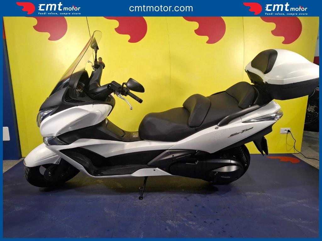 Honda SW-T 400 - 2010