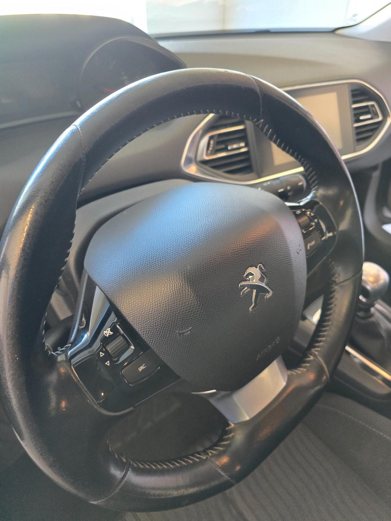 Peugeot 308 BlueHDi 120 S&S SW Active