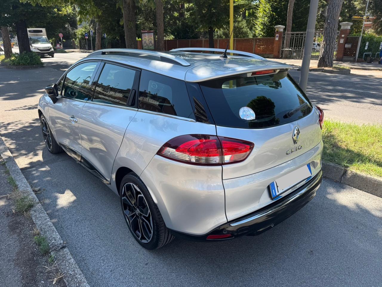 Renault Clio Sporter 1.5 dci 75 cv neopaten garanzia 12 m