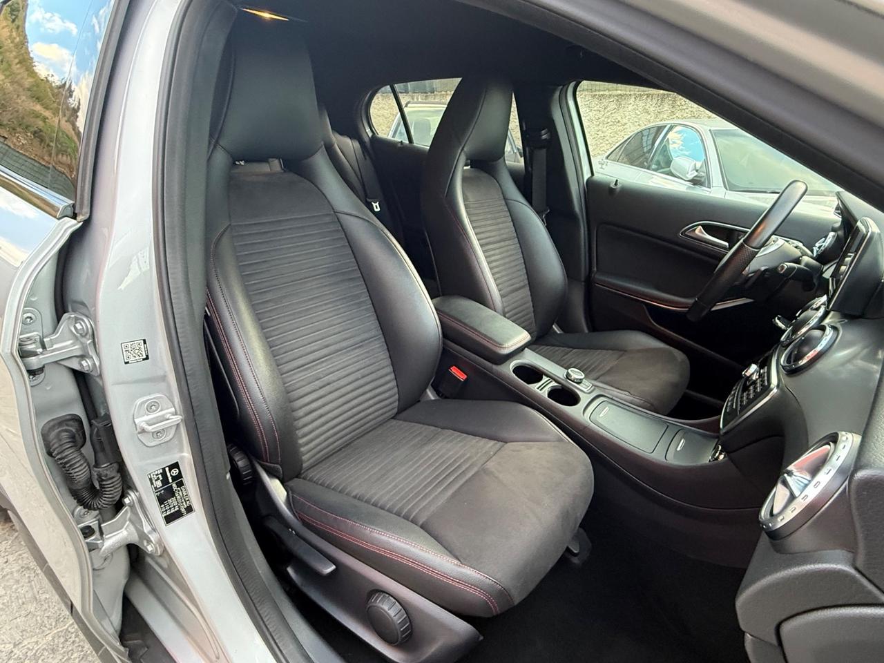 Mercedes-benz GLA 220 d Premium AMG