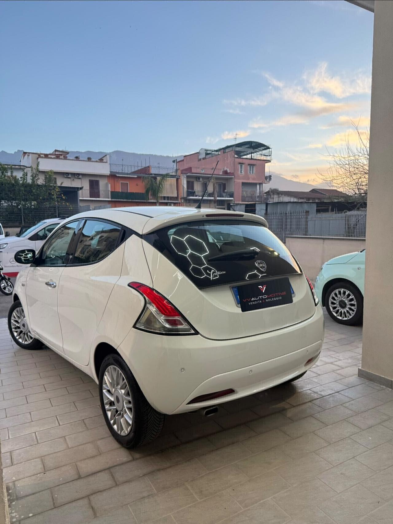 Lancia Ypsilon 1.3 MJT 16V 95 CV 5 porte S&S Gold