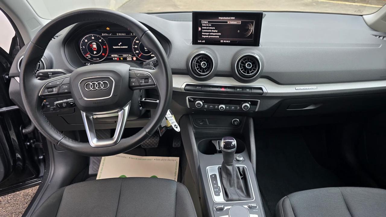 Audi Q2 35 TDI quattro S tronic Business