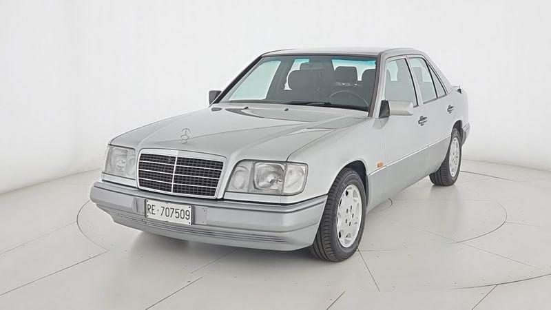 Mercedes-Benz Serie E E 200 cat Elegance ASI
