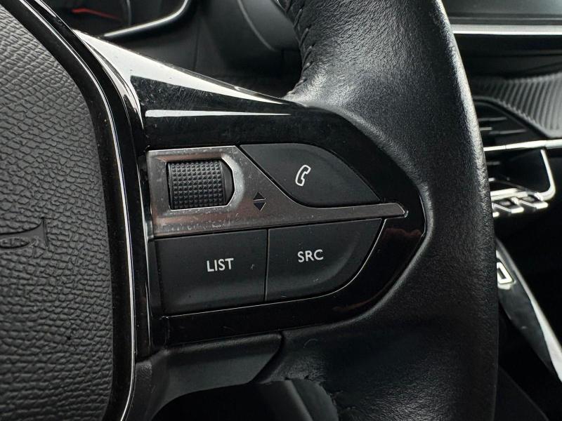 Peugeot 208 5 Porte 1.2 puretech Active s&s 75cv ADATTA NEOPATENTATI