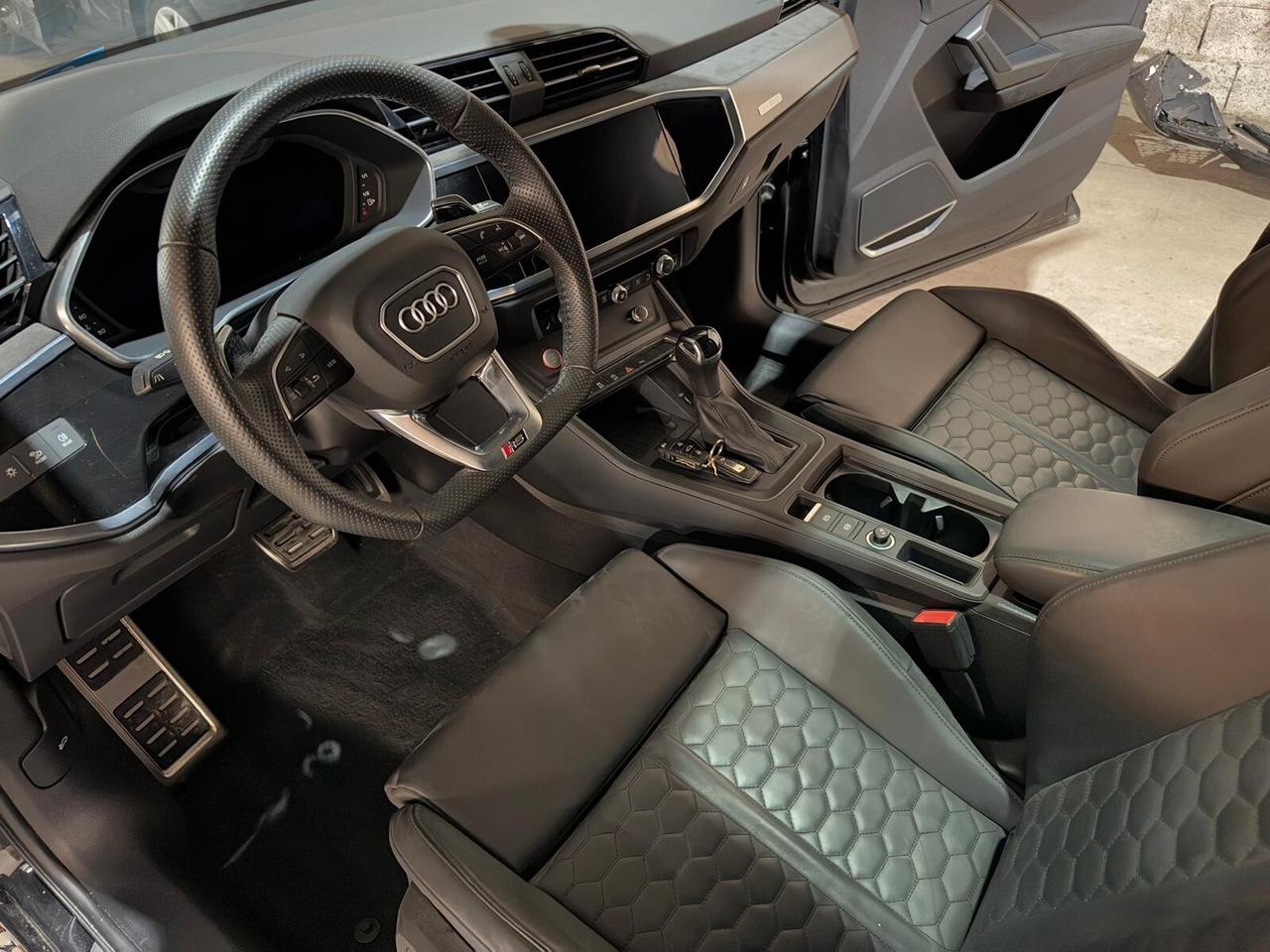 Audi RS Q3 SPB Sportback 2.5 quattro s-tronic INCIDENTATA