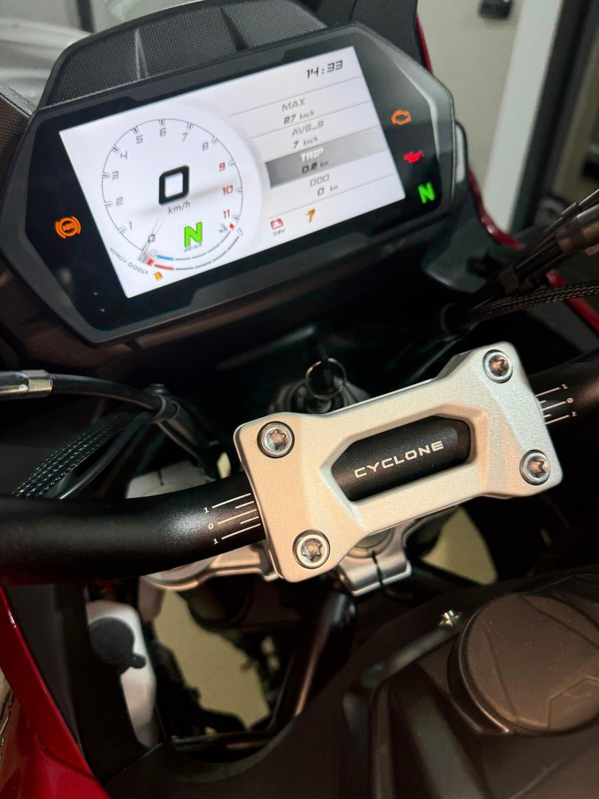 Cyclone RX6 650 RX650