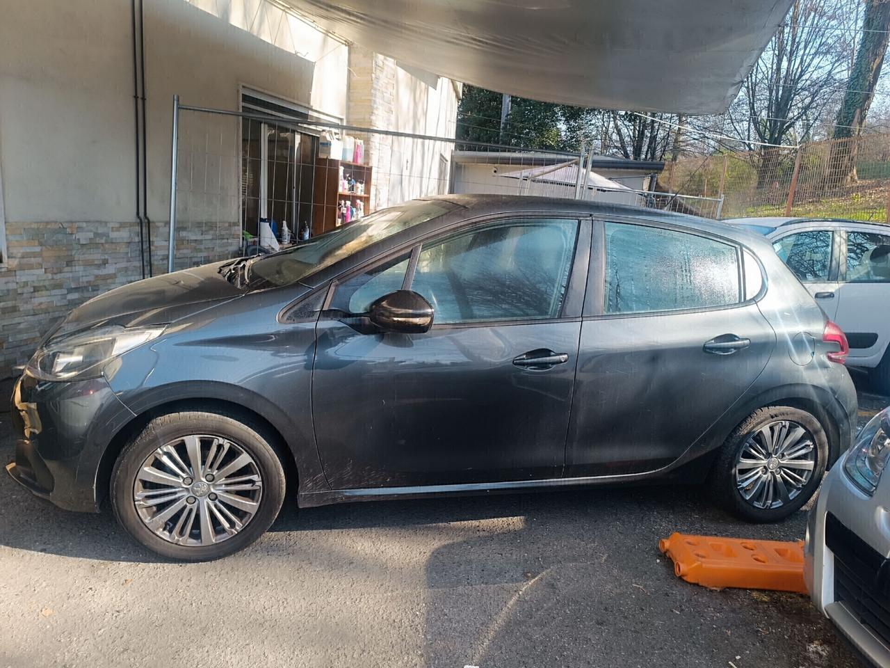 Peugeot 208 1.2 PureTech 82 Allure