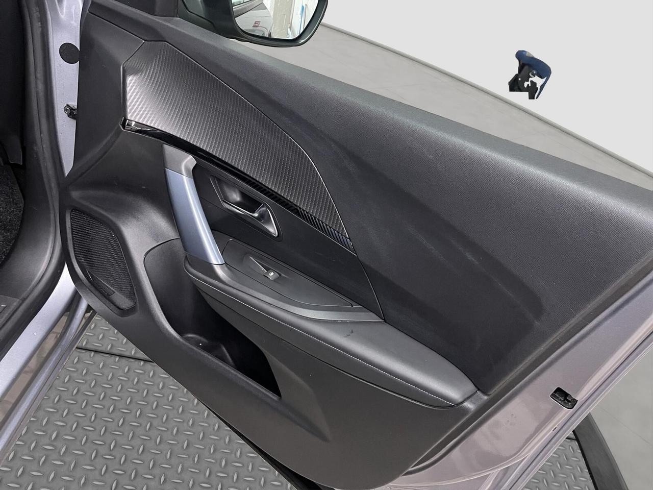 Peugeot 2008 PureTech 100 S&S Allure 2020