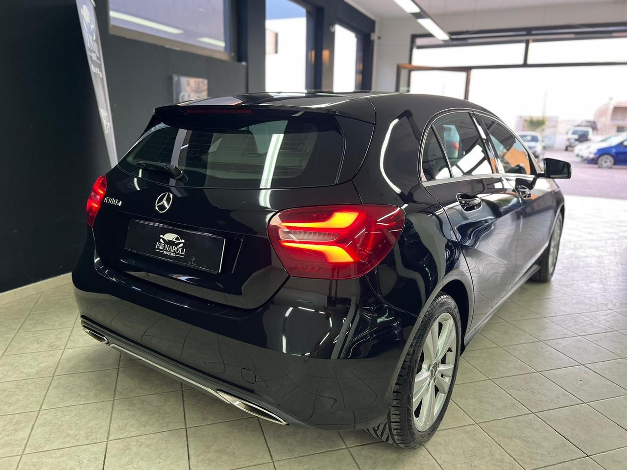 Mercedes-benz A 180 A 180 d Automatic Sport