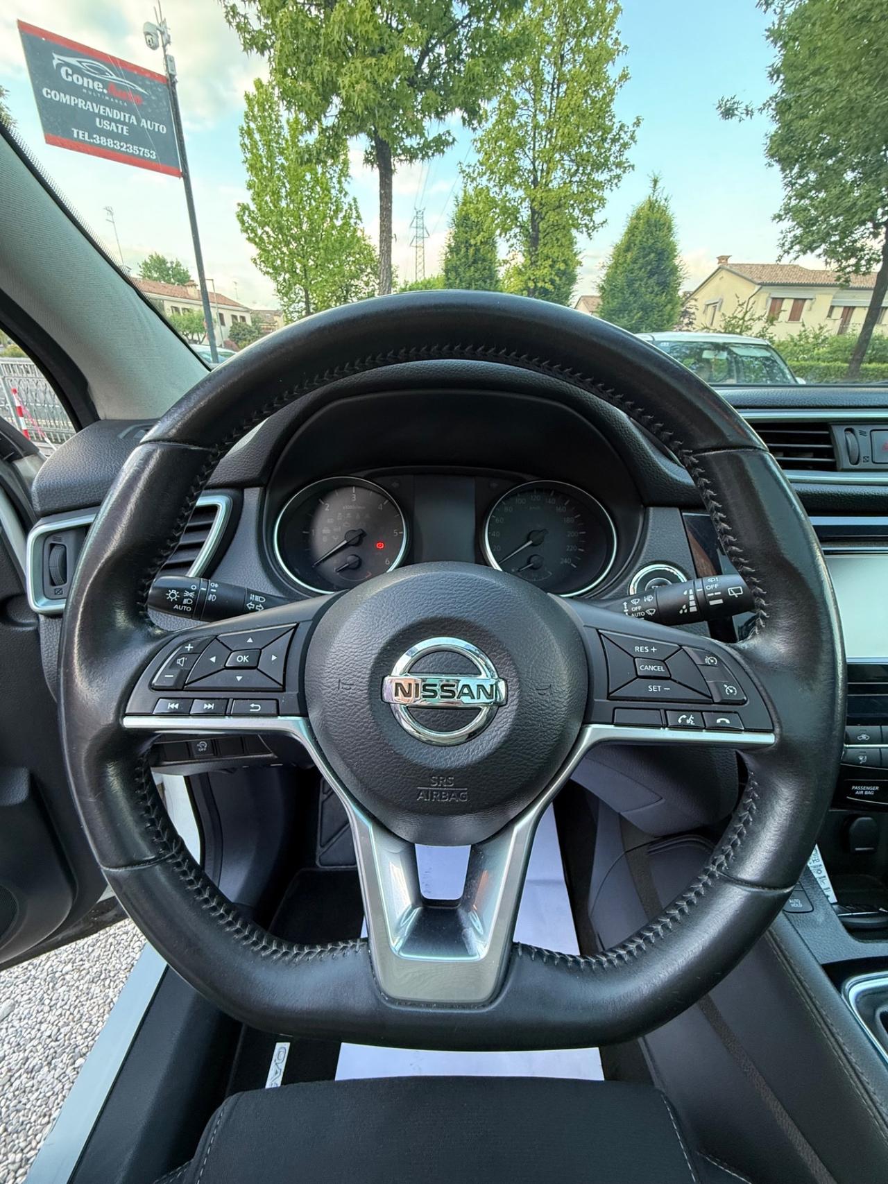 Nissan Qashqai 1.6 dCi 2WD N-Connecta 12 mesi di garanzia
