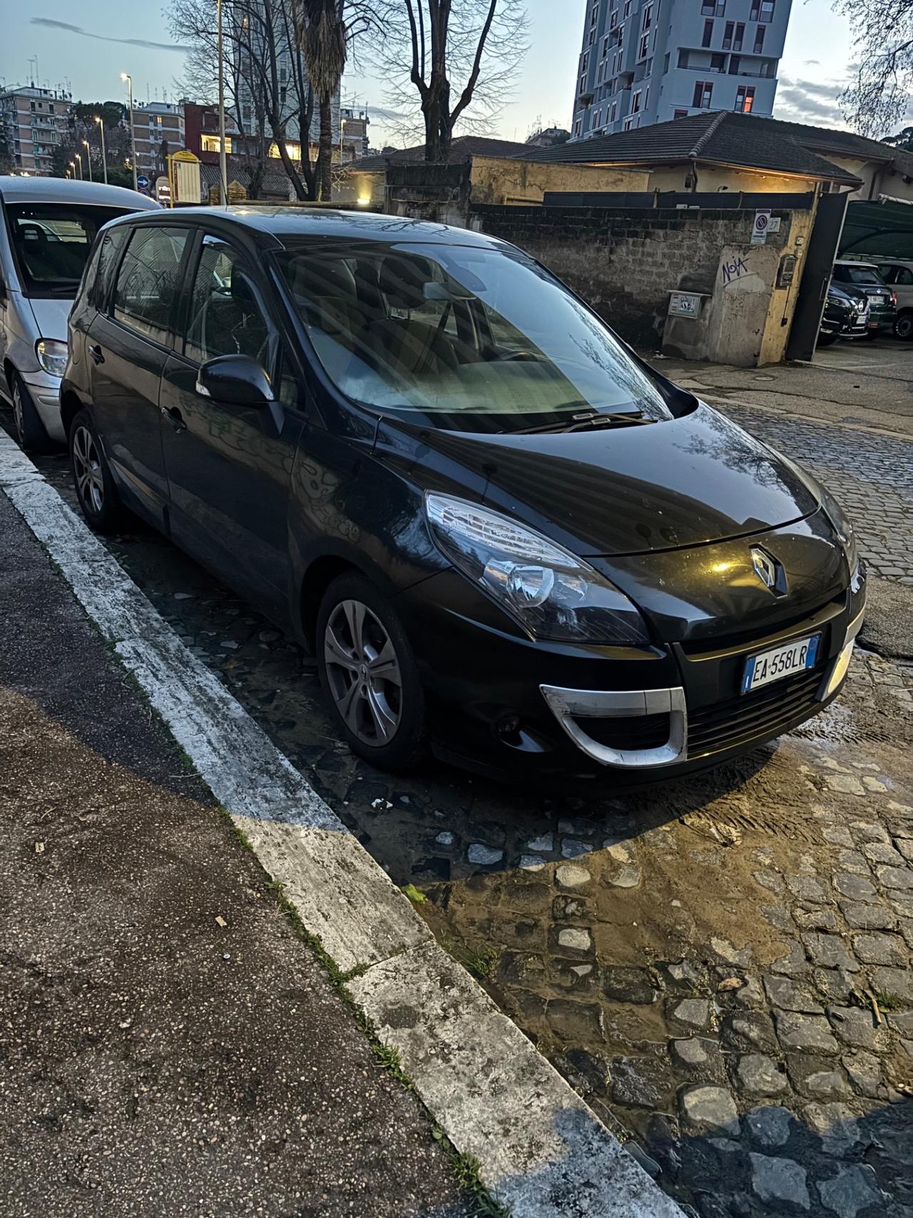 Renault Scenic Scénic 1.5 dCi 110CV Confort
