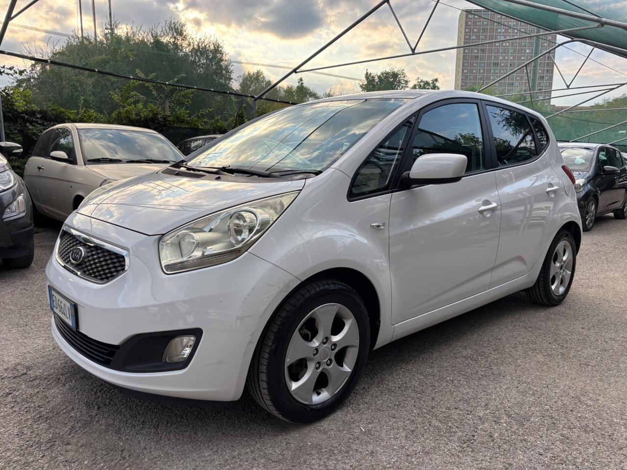 Kia Venga 1.4 benzina OK NEOPATENTATI