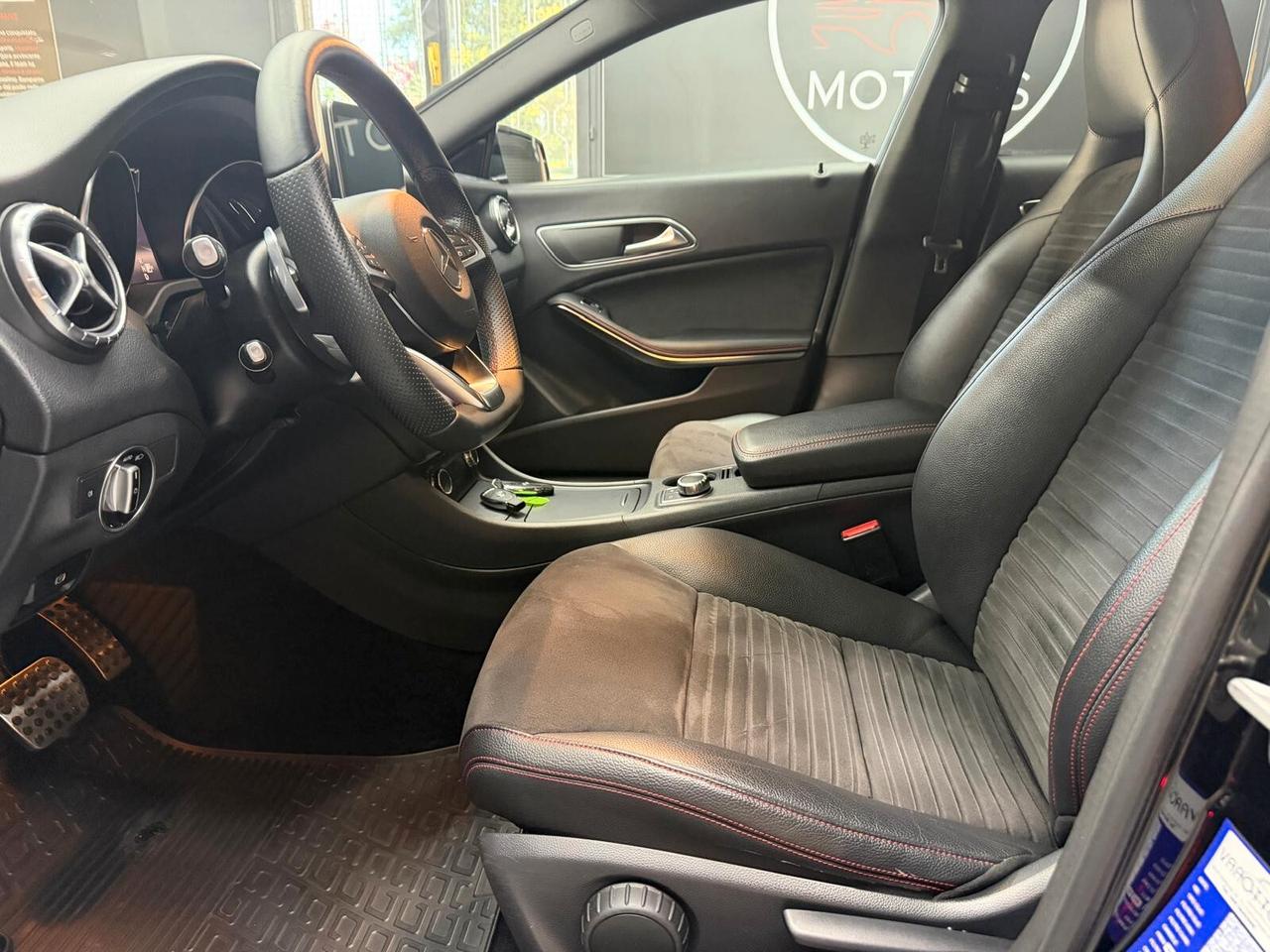 Mercedes-benz CLA 200 d S.W. Automatic Premium Dark Night