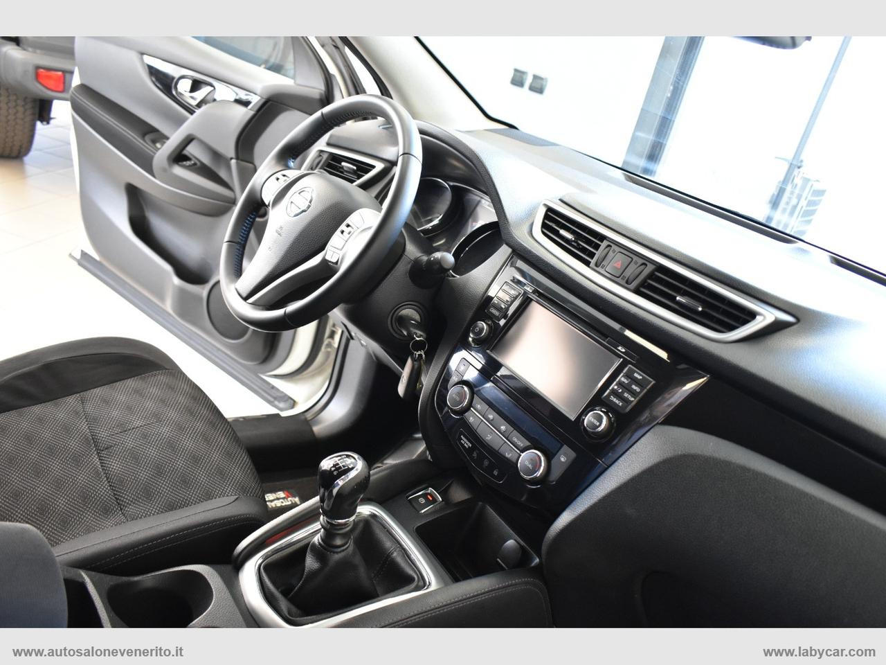 NISSAN Qashqai 1.5 dCi Tekna