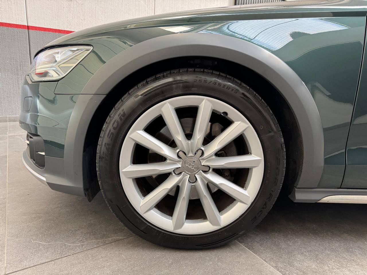 Audi A6 allroad 3.0 TDI 218 CV S tronic Business Plus