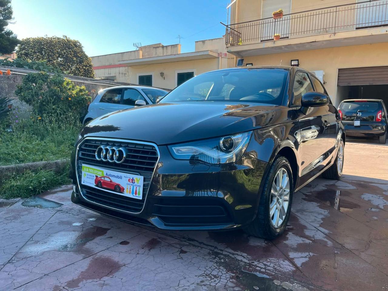 AUDI A1 1.6 TDI 105CV AMBITION 2015 BI-XENON