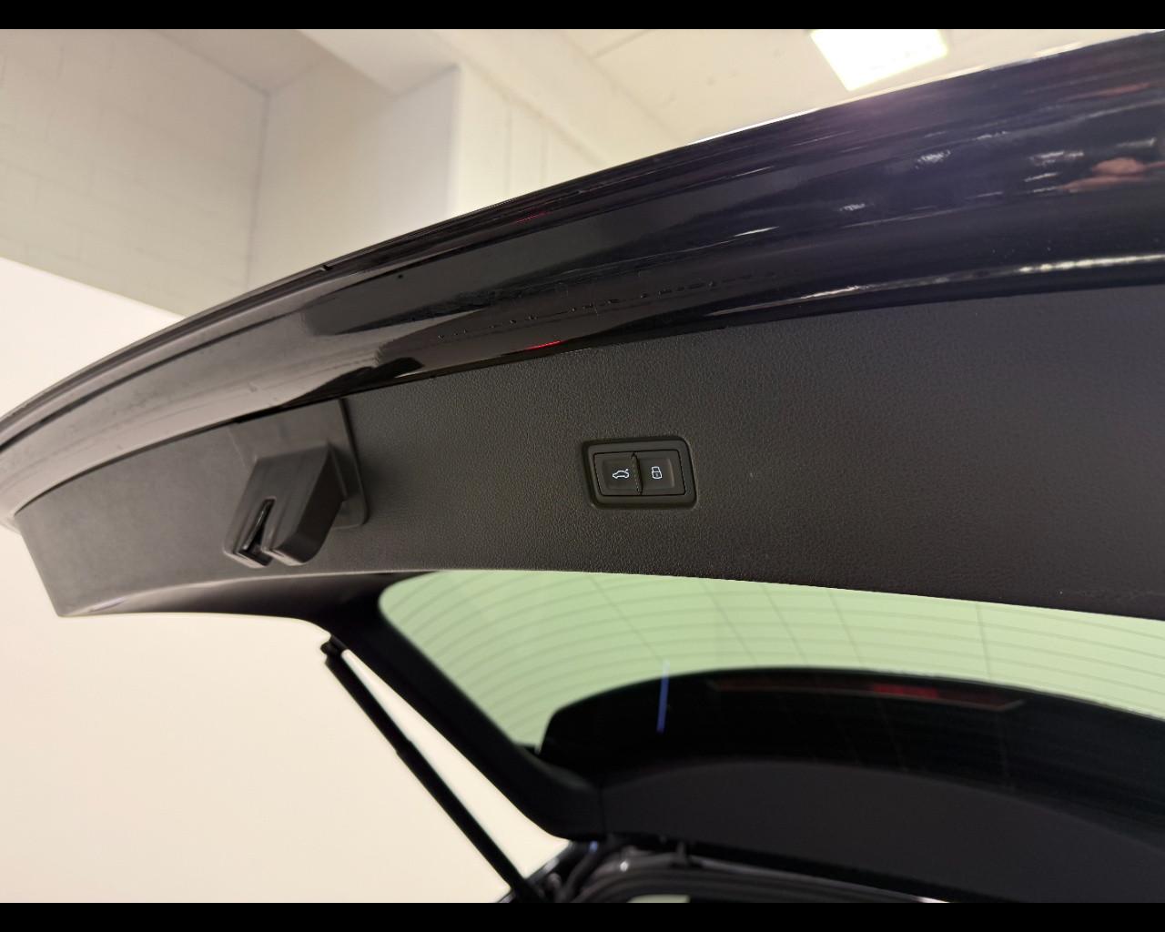 AUDI Q8 50 TDI MHEV QUATTRO TIPTRONIC S LINE