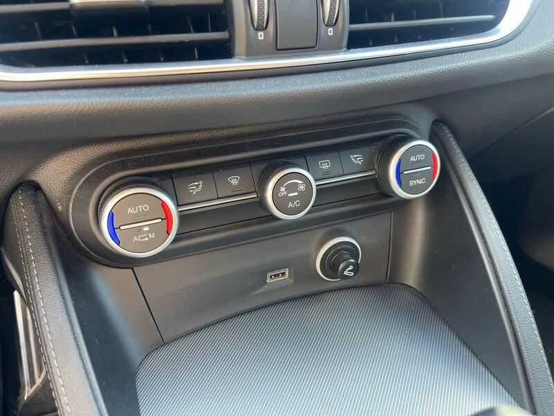 Alfa Romeo Stelvio 2.2 t Executive Q4 190cv auto my19