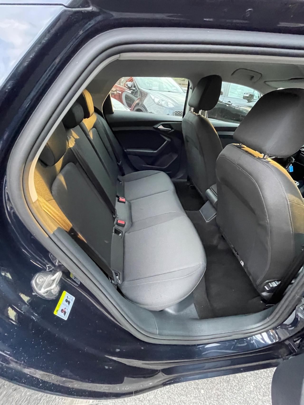 A1 SPB 30 TFSI S tronic S line-unipro-rate-garanzia