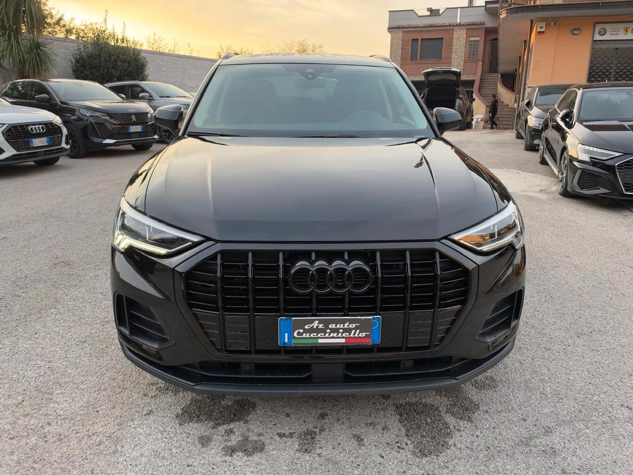 Audi Q3 35 TDI 150 CV S tronic IDENTITY BLACK - S-LINE FULL- MATRIX - MY 22