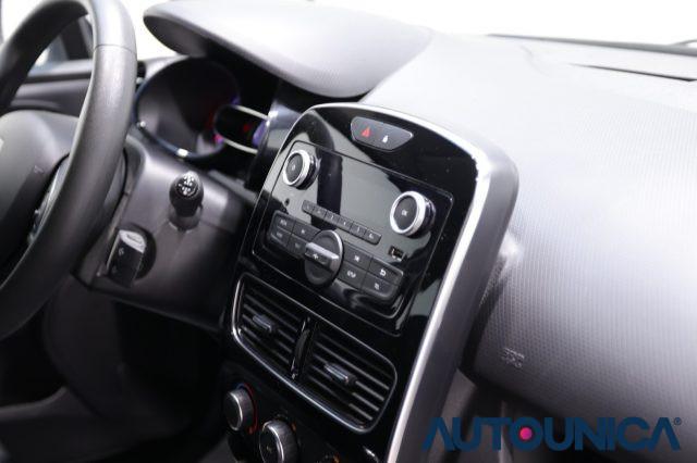 RENAULT Clio TCE 12V 75 CV 5 PORTE GENERATION NEOPATENTATI