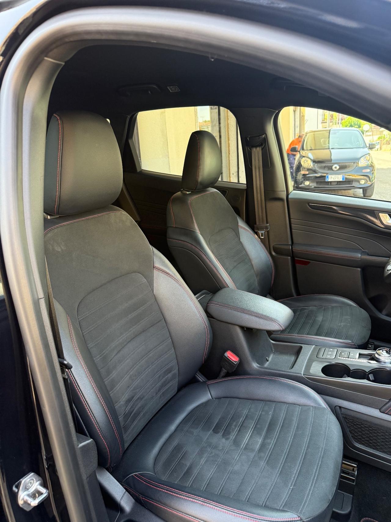 Ford Kuga 2.0 EcoBlue 150CV AWD ST-Line X