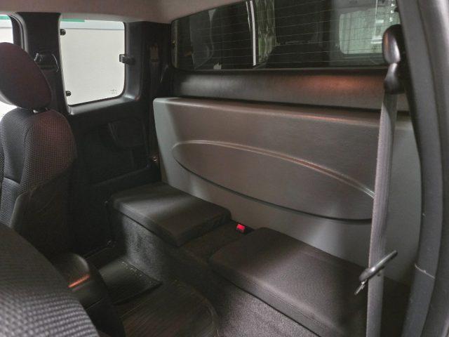 TOYOTA Hilux D-4D 4WD EXTRA CAB MANUALE