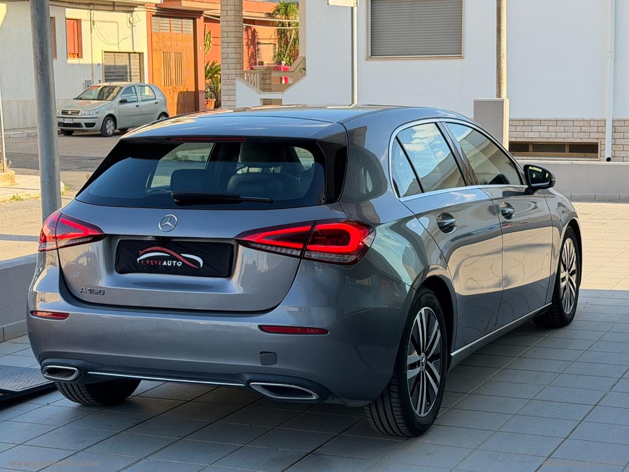 MERCEDES-BENZ A 160 Sport