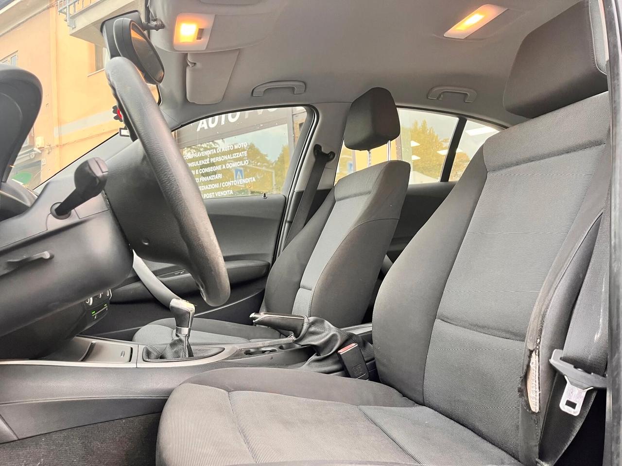 Bmw 116i 5p. Neopatentati