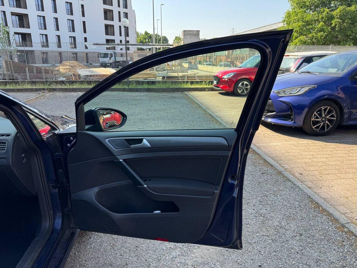 Volkswagen Golf 1.6 tdi Highline 115cv