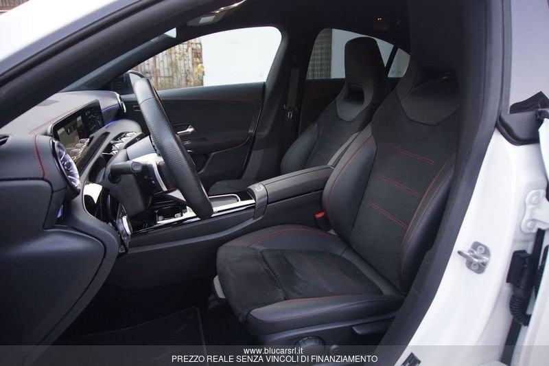 Mercedes-Benz CLA Coupé CLA 220 d Automatic AMG Line Premium