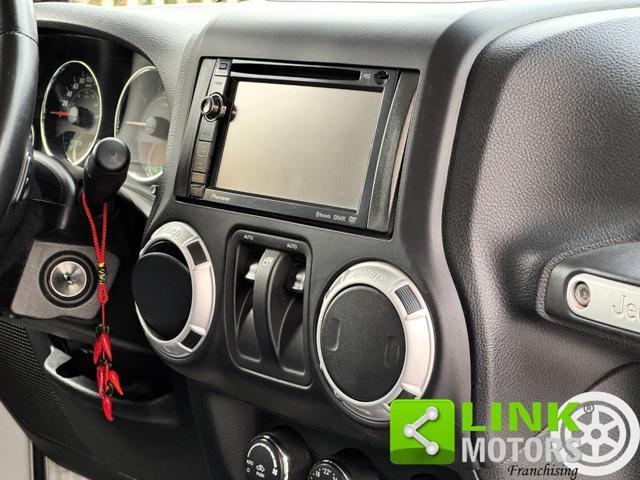 JEEP Wrangler 3p 2.8 crd Sahara auto