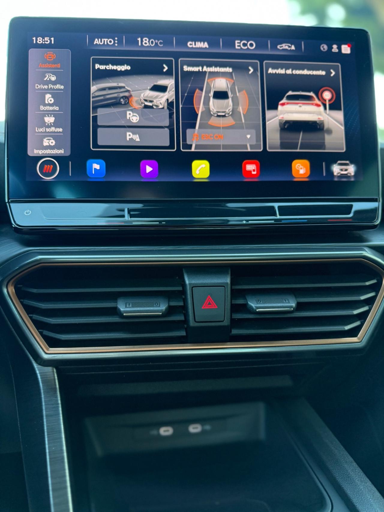 Cupra Formentor hybrid dsg LUCI SOFFUSE,TELECAMERA,VIRTUAL COCKPIT,NAVI,APPLE CARPLAY, FULL LED