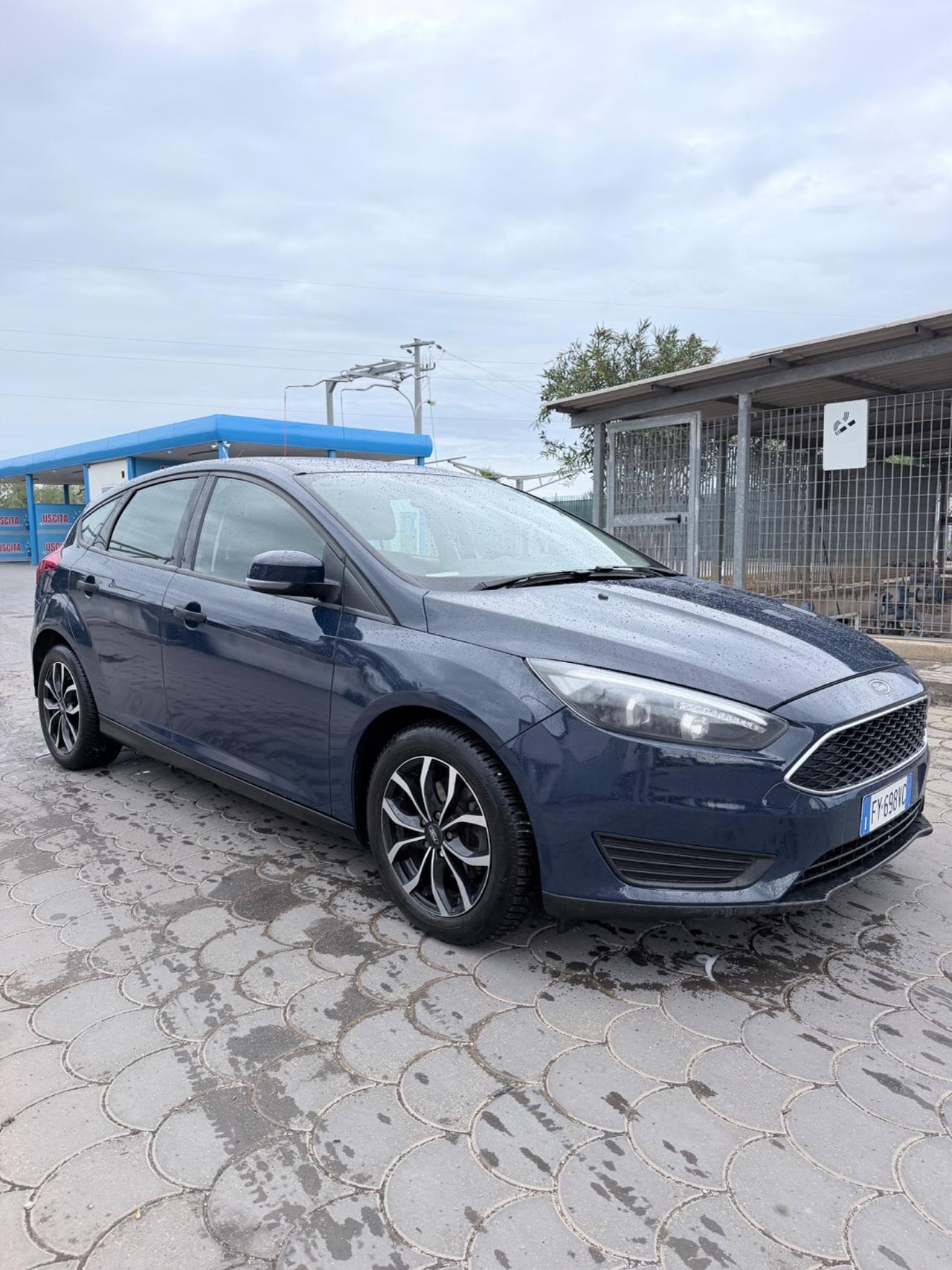 Ford Focus 1.0 EcoBoost 100 CV Start&Stop Business