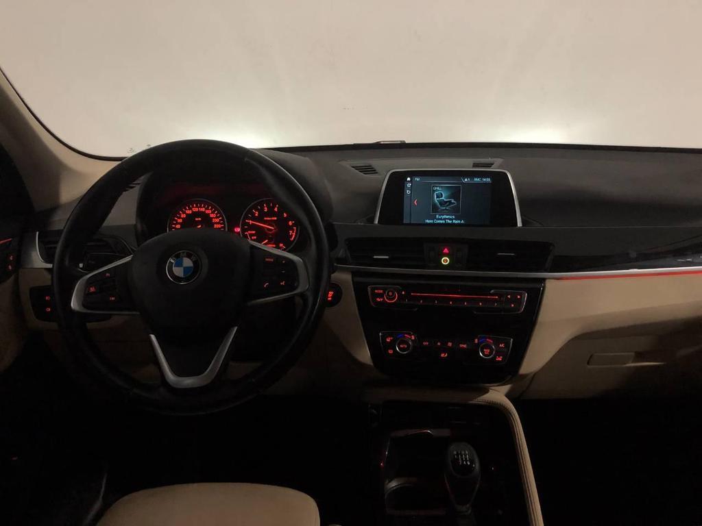 BMW X1 18 i sDrive