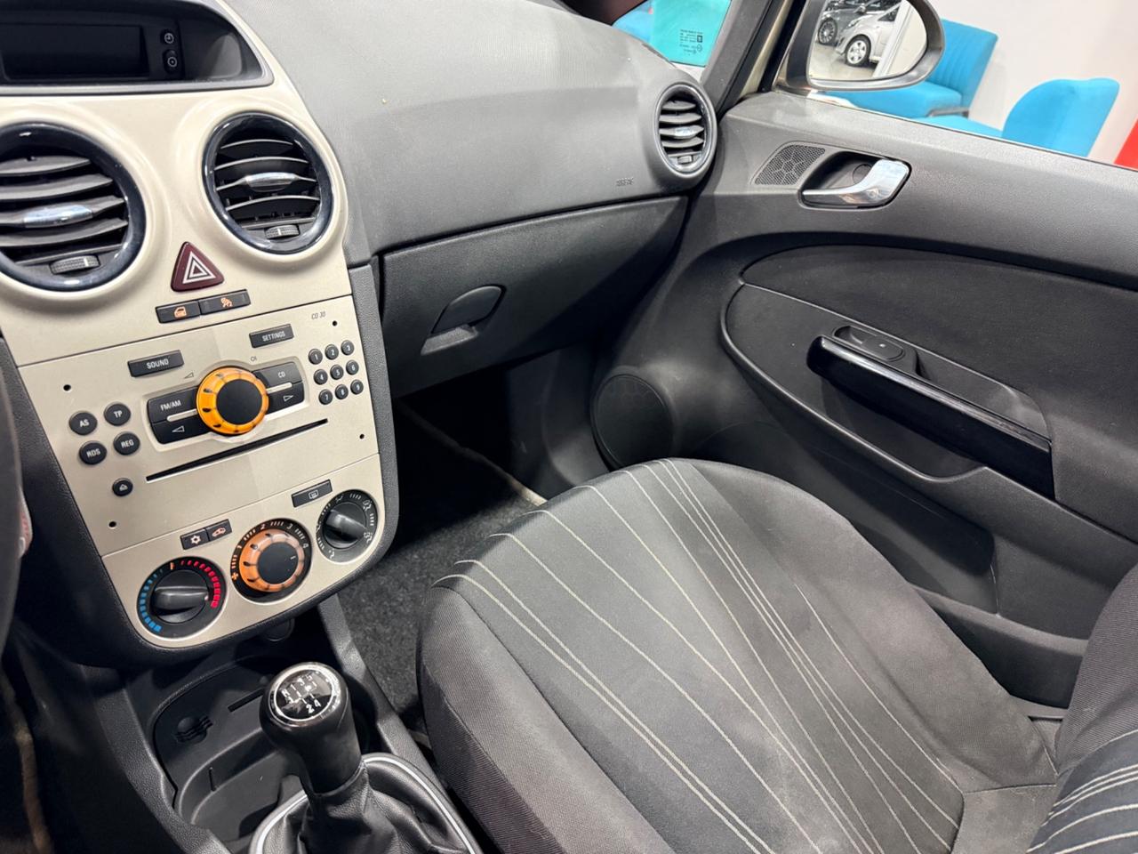 Opel Corsa 1.4 16V 5 porte Enjoy UNICO PROPRIETARIO