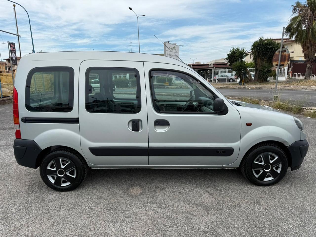 RENAULT KANGOO 1.5DCI 84CV AUTOVETTURA 5POSTI