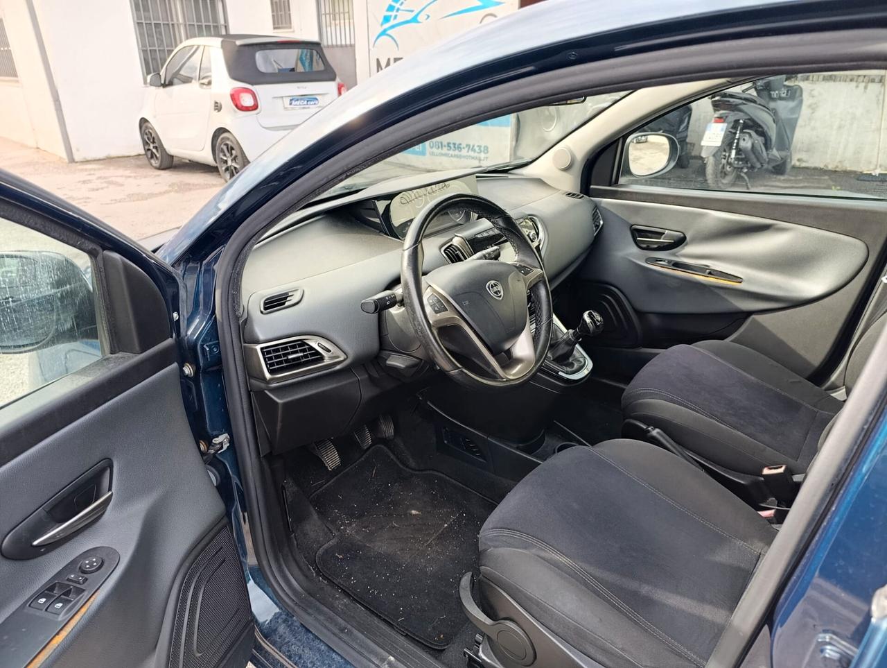 Lancia Ypsilon 1.3 MJT 16V 95 CV 5 porte S&S Gold