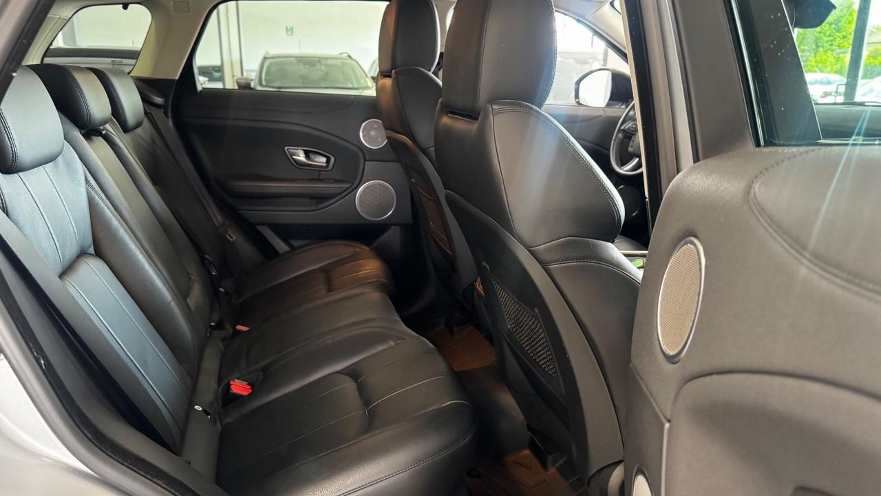 Range Rover Evoque 2.0 TD4 150 CV 5p. SE